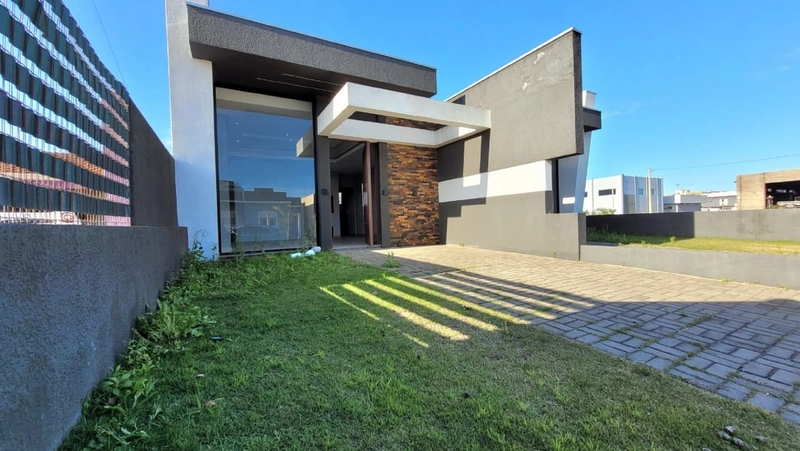 CASA ALTO PADRÃO COM 3 DORMITÓRIOS (1 SUÍTE) - FACHADA MODERNA: 21ª foto da galeria de imagens do imóvel