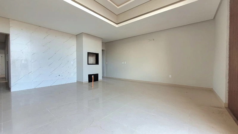 CASA ALTO PADRÃO COM 3 DORMITÓRIOS (1 SUÍTE) - FACHADA MODERNA: 4ª foto da galeria de imagens do imóvel