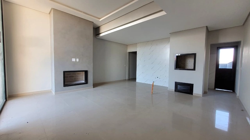 CASA ALTO PADRÃO COM 3 DORMITÓRIOS (1 SUÍTE) - FACHADA MODERNA: 8ª foto da galeria de imagens do imóvel