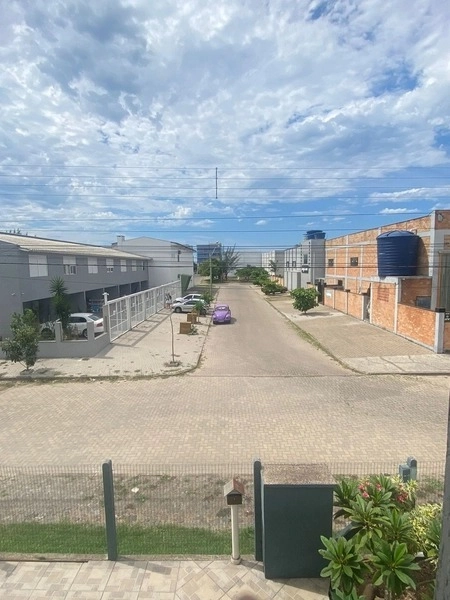 SOBRADO DE ESQUINA - 3 DORMITÓRIOS - JUNTO AO CENTRO DE CAPÃO DA CANOA: 13ª foto da galeria de imagens do imóvel