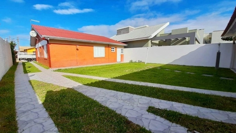 CASA 3 DORMITÓRIOS (1 SUÍTE) + ANEXO COM 1 DORMITÓRIO HÁ 2 QUADRAS MAR: 18ª foto da galeria de imagens do imóvel
