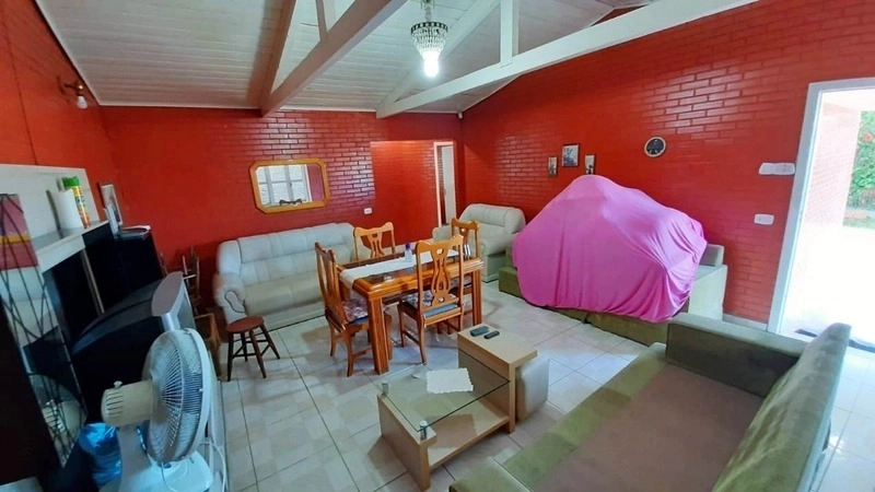 CASA 3 DORMITÓRIOS (1 SUÍTE) + ANEXO COM 1 DORMITÓRIO HÁ 2 QUADRAS MAR: 3ª foto da galeria de imagens do imóvel
