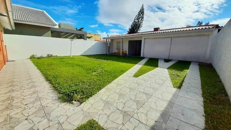 CASA 3 DORMITÓRIOS (1 SUÍTE) + ANEXO COM 1 DORMITÓRIO HÁ 2 QUADRAS MAR: 14ª foto da galeria de imagens do imóvel