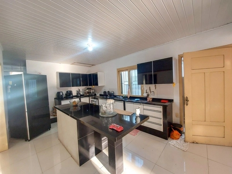 CASA 2 DORMITÓRIOS (1 SUÍTE) - AMPLO TERRENO EM REGIÃO DE MORADORES: 9ª foto da galeria de imagens do imóvel