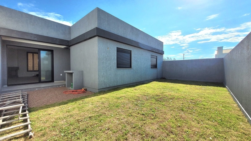 CASA ALTO PADRÃO 3 DORMITÓRIOS (1 SUÍTE) - FRENTE AVENIDA: 12ª foto da galeria de imagens do imóvel