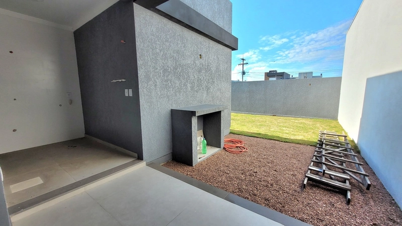 CASA ALTO PADRÃO 3 DORMITÓRIOS (1 SUÍTE) - FRENTE AVENIDA: 10ª foto da galeria de imagens do imóvel