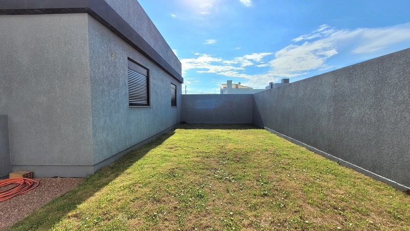 CASA ALTO PADRÃO 3 DORMITÓRIOS (1 SUÍTE) - FRENTE AVENIDA: 13ª foto da galeria de imagens do imóvel