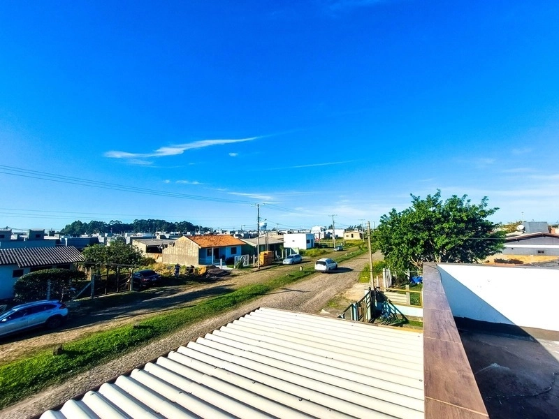 DUAS CASAS - FRENTE AVENIDA - COM TERRAÇO: 21ª foto da galeria de imagens do imóvel