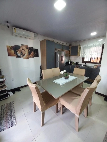 CASA 2 DORMITÓRIOS - AMPLO TERRENO - 2 QUADRAS DA AV PARAGUASSÚ: 8ª foto da galeria de imagens do imóvel
