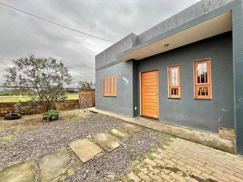CASA TERRENO INTEIRO NO GUARANI - ACEITA FINANCIAMENTO BANCÁRIO: 1ª foto da galeria de imagens do imóvel