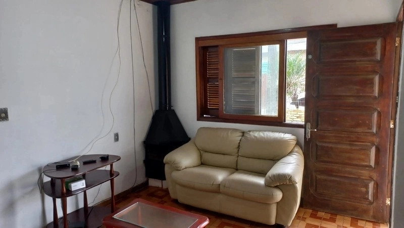 CASA 3 DORMITÓRIOS (1 SUÍTE) - PRÓXIMO AO MAR E AV PARAGUASSÚ: 3ª foto da galeria de imagens do imóvel