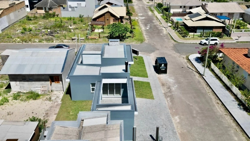 CASA ALTO PADRÃO ESQUINA 3 DORMITÓRIOS (1 SUÍTE) - JUNTO AO MAR: 22ª foto da galeria de imagens do imóvel