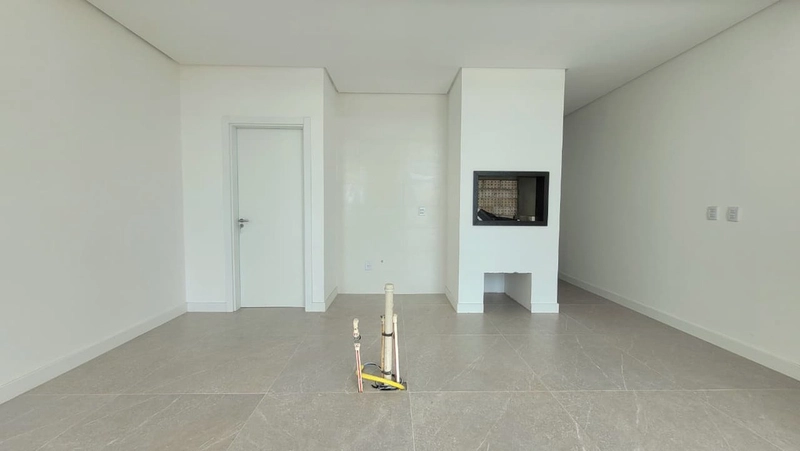 CASA ALTO PADRÃO 2 DORM (1 SUÍTE) - FRENTE AVENIDA - GUARANI: 8ª foto da galeria de imagens do imóvel