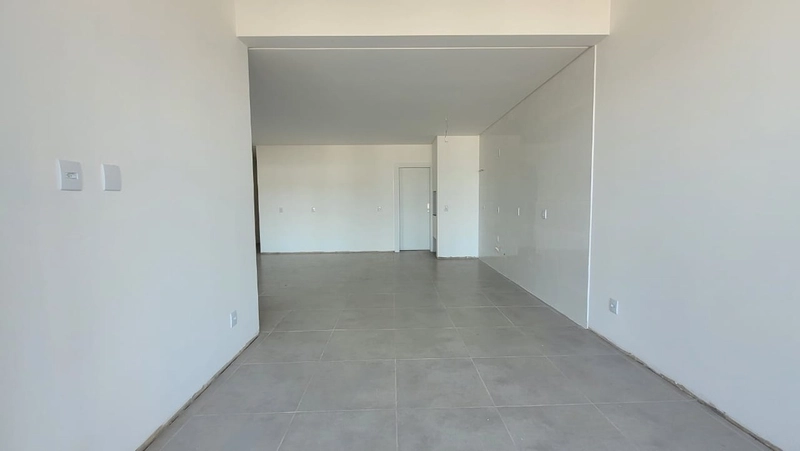 CASA 3 SUÍTES - 1 QUADRA DO MAR - GARAGEM COBERTA EM CAPÃO DA CANOA: 4ª foto da galeria de imagens do imóvel