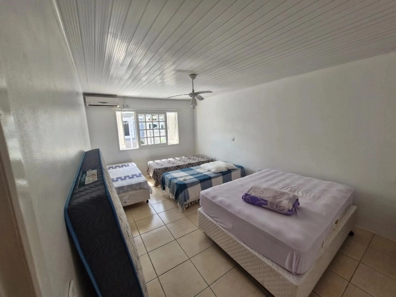 CASA 2 QUADRAS DO MAR - TERRENO AMPLO - 3 DORMITÓRIOS EM CAPÃO DA CANO: 10ª foto da galeria de imagens do imóvel