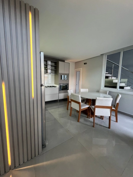 CASA ALTO PADRÃO 3 DORMITÓRIOS (1 SUÍTE) - ROOFTOP COM JACUZZI: 8ª foto da galeria de imagens do imóvel