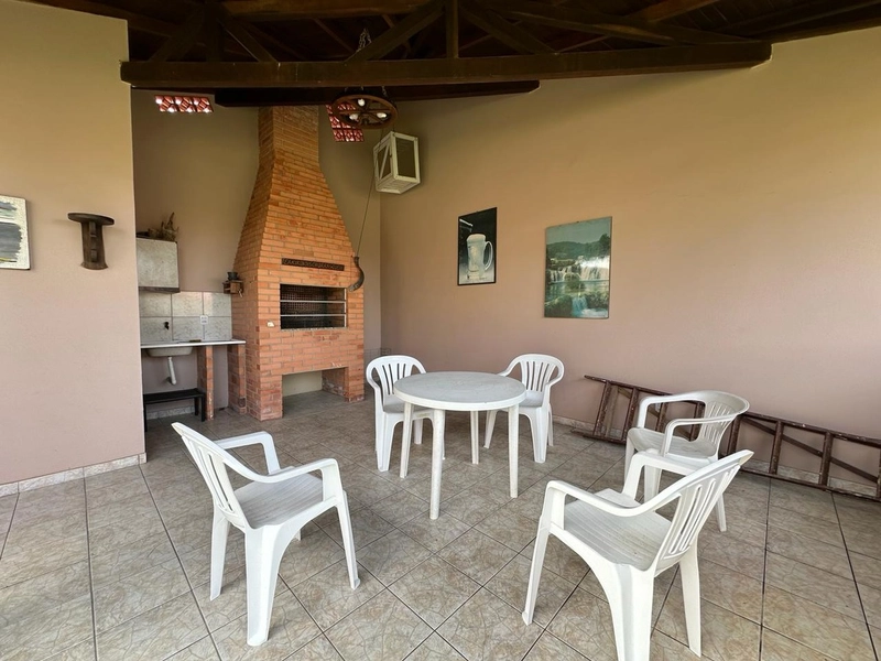 CASA ÓTIMO ESPAÇO COM 3 TERRENOS - 2 QUADRAS DO MAR: 26ª foto da galeria de imagens do imóvel