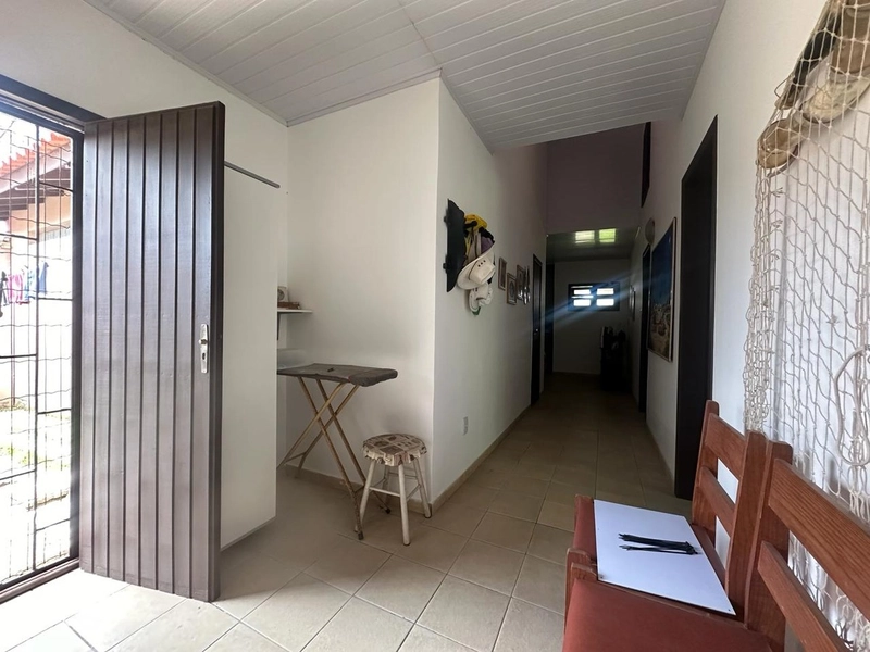 CASA ÓTIMO ESPAÇO COM 3 TERRENOS - 2 QUADRAS DO MAR: 21ª foto da galeria de imagens do imóvel