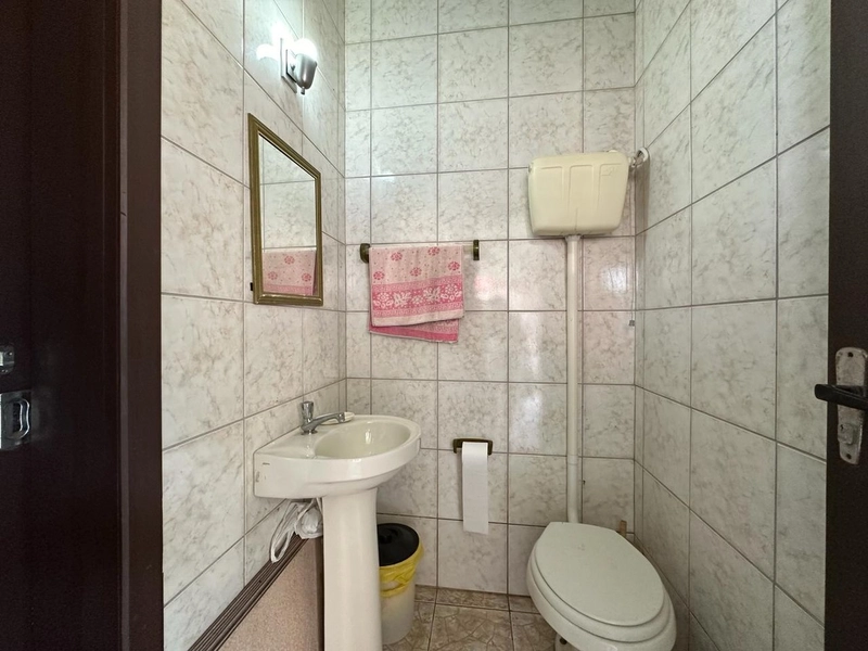 CASA ÓTIMO ESPAÇO COM 3 TERRENOS - 2 QUADRAS DO MAR: 22ª foto da galeria de imagens do imóvel