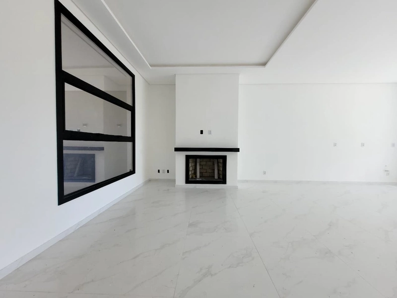 CASA NA QUADRA DO MAR - TERRENO 15X27  - CAPÃO DA CANOA: 7ª foto da galeria de imagens do imóvel