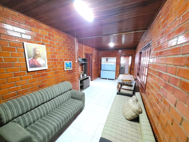 CASA 2 DORMITÓRIOS - 2 QUADRAS DO MAR - NO ARCO IRIS EM CAPÃO DA CANOA: 5ª foto da galeria de imagens do imóvel