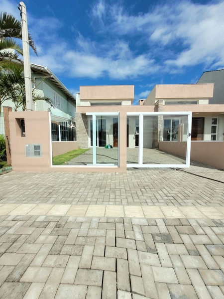 CASA 3 DORMITÓRIOS (1 SUÍTE) - 300M DA BEIRA MAR - PRONTA PARA MORAR !: 3ª foto da galeria de imagens do imóvel