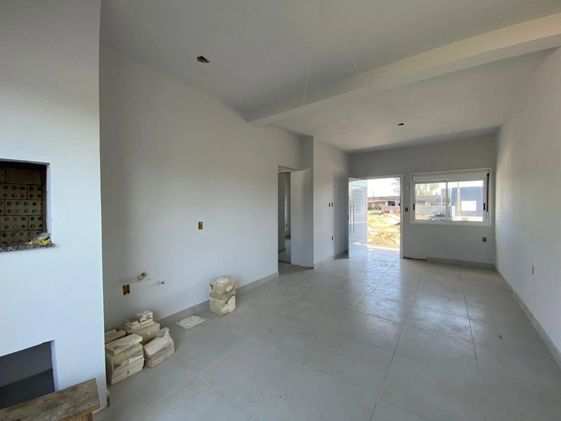 CASA 2 DORMITÓRIOS - REGIÃO MORADORES - EXCELENTE PADRÃO CONSTRUTIVO: 2ª foto da galeria de imagens do imóvel