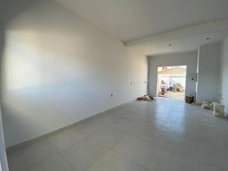 CASA 2 DORMITÓRIOS - REGIÃO MORADORES - EXCELENTE PADRÃO CONSTRUTIVO: 3ª foto da galeria de imagens do imóvel