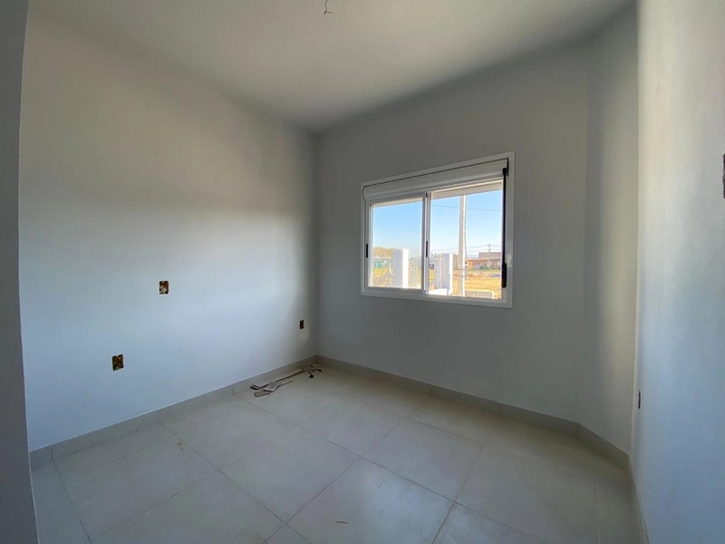 CASA 2 DORMITÓRIOS - REGIÃO MORADORES - EXCELENTE PADRÃO CONSTRUTIVO: 4ª foto da galeria de imagens do imóvel