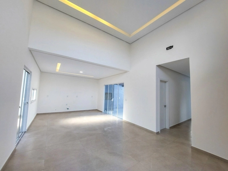 CASA 3 DORMITÓRIOS (1 SUÍTE) - 150M DA BEIRA MAR - PISCINA: 9ª foto da galeria de imagens do imóvel