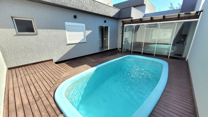 MEGA OFERTA! CASA 3 DORM (1 SUÍTE) - 200M DA BEIRA MAR - PISCINA - MOB: 21ª foto da galeria de imagens do imóvel