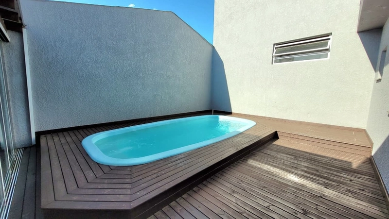 MEGA OFERTA! CASA 3 DORM (1 SUÍTE) - 200M DA BEIRA MAR - PISCINA - MOB: 23ª foto da galeria de imagens do imóvel