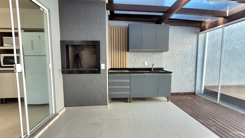 MEGA OFERTA! CASA 3 DORM (1 SUÍTE) - 200M DA BEIRA MAR - PISCINA - MOB: 18ª foto da galeria de imagens do imóvel