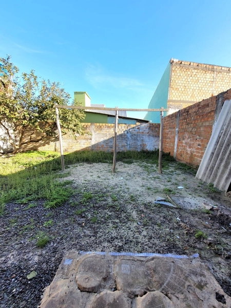 CASA 3 DORMITÓRIOS - 3 QUADRAS DO MAR - PRÓXIMO AO MERCADO SUPER CERTO: 9ª foto da galeria de imagens do imóvel