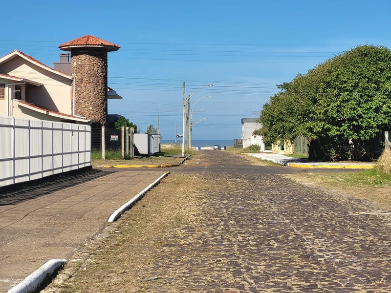 CASA ALTO PADRÃO 2 DORMITÓRIOS (1 SUÍTE) - TERRENO DIFERENCIADO: 19ª foto da galeria de imagens do imóvel