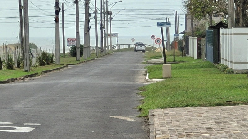 TERRENO FRENTE AVENIDA ARAÇÁ - FUTURA ÁREA PREDIAL: 4ª foto da galeria de imagens do imóvel