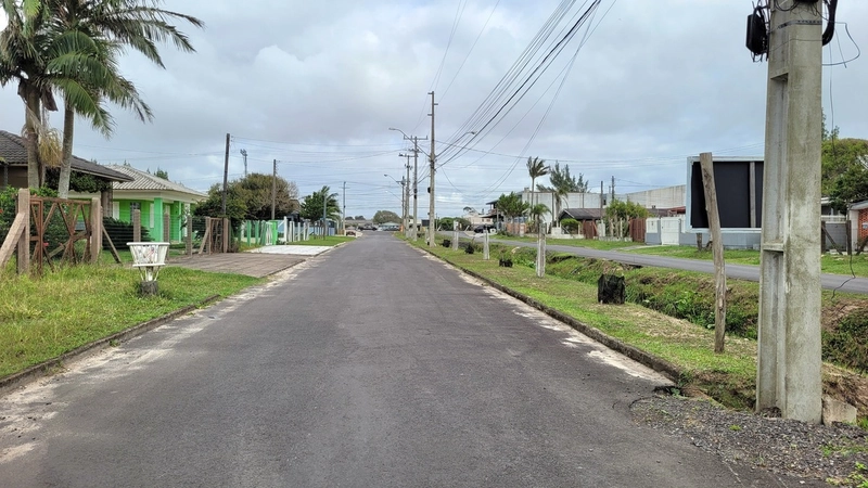 TERRENO FRENTE AVENIDA ARAÇÁ - FUTURA ÁREA PREDIAL: 5ª foto da galeria de imagens do imóvel
