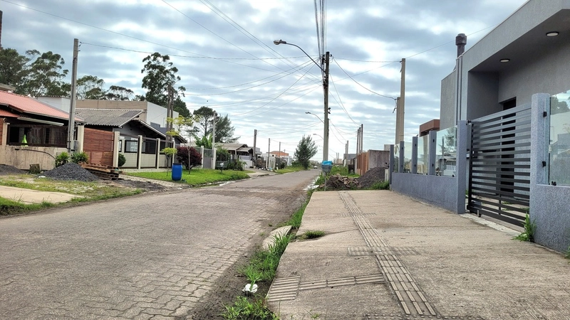 TERRENO DE ESQUINA NO NOVA GUARANI: 2ª foto da galeria de imagens do imóvel