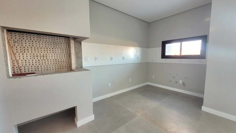 CASA 2 DORMITÓRIOS (1 SUÍTE) - LOTE DIFERENCIADO 6M X 33M: 9ª foto da galeria de imagens do imóvel