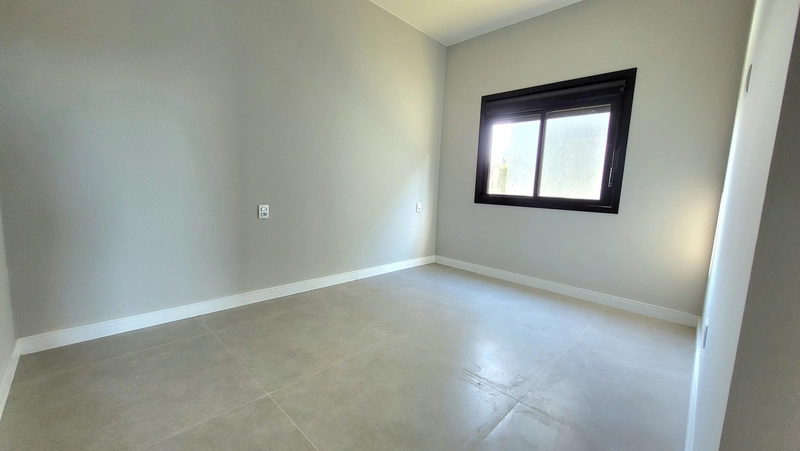 CASA 2 DORMITÓRIOS (1 SUÍTE) - LOTE DIFERENCIADO 6M X 33M: 18ª foto da galeria de imagens do imóvel