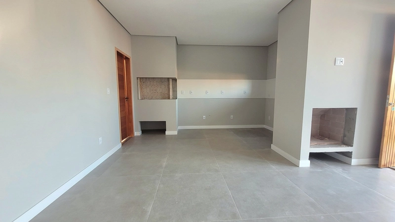 CASA 2 DORMITÓRIOS (1 SUÍTE) - LOTE DIFERENCIADO 6M X 33M: 8ª foto da galeria de imagens do imóvel