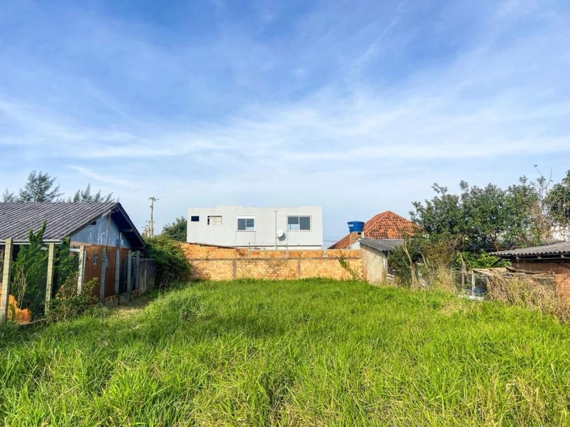 TERRENO NO JARDIM BEIRA MAR COM 300M² - REGIÃO DE MORADORES: 2ª foto da galeria de imagens do imóvel