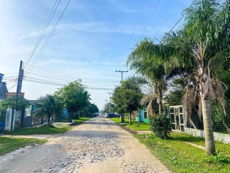 TERRENO NO JARDIM BEIRA MAR COM 300M² - REGIÃO DE MORADORES: 3ª foto da galeria de imagens do imóvel