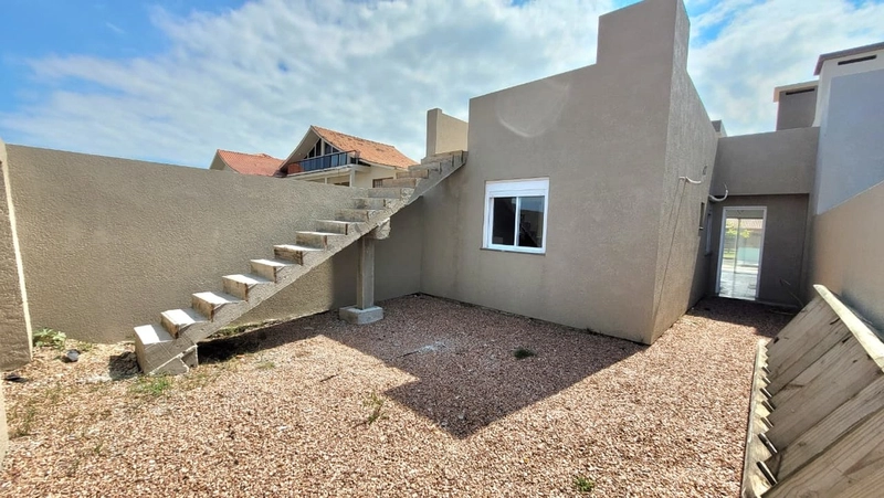 CASA 2 DORMITÓRIOS (1 SUÍTE) - TERRAÇO C/ VISTA PARA O MAR: 17ª foto da galeria de imagens do imóvel