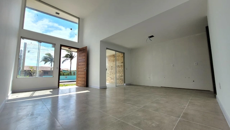 CASA 2 DORMITÓRIOS (1 SUÍTE) - TERRAÇO C/ VISTA PARA O MAR: 3ª foto da galeria de imagens do imóvel