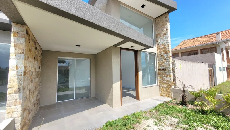 CASA 2 DORMITÓRIOS (1 SUÍTE) - TERRAÇO C/ VISTA PARA O MAR: 2ª foto da galeria de imagens do imóvel