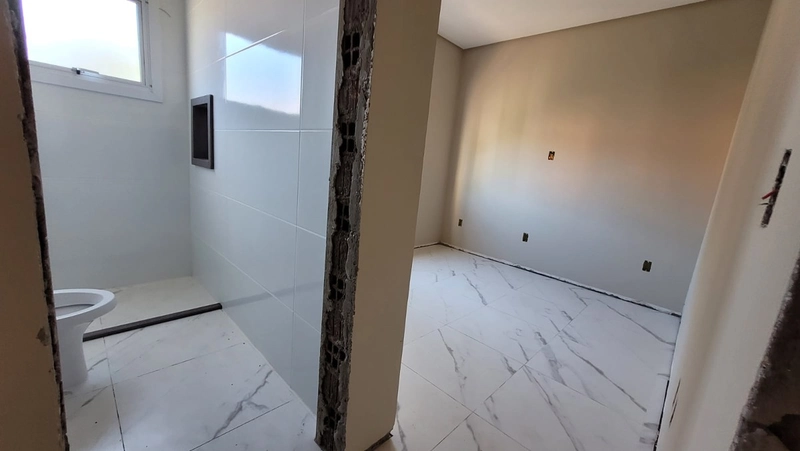 CASA 140M² COM 3 SUÍTES - 4 QUADRAS DO MAR: 12ª foto da galeria de imagens do imóvel