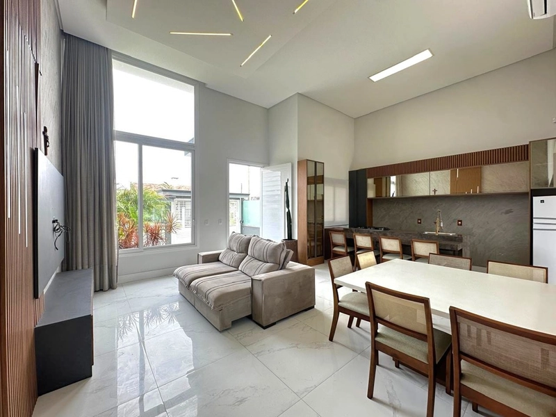 CASA ALTO PADRÃO 3 DORM (1 SUÍTE) - ROOFTOP - PISCINA: 3ª foto da galeria de imagens do imóvel