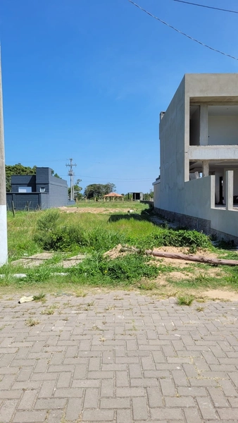 TERRENO NO BELLA PARK EM CAPÃO DA CANOA: 2ª foto da galeria de imagens do imóvel
