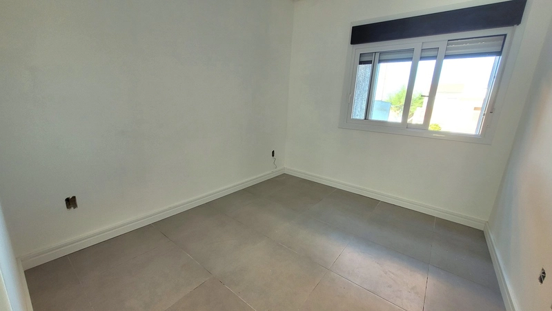 CASA 2 DORMITÓRIOS (1 SUÍTE) - 76M² PRIVATIVOS - 3 QUADRAS DO MAR: 15ª foto da galeria de imagens do imóvel
